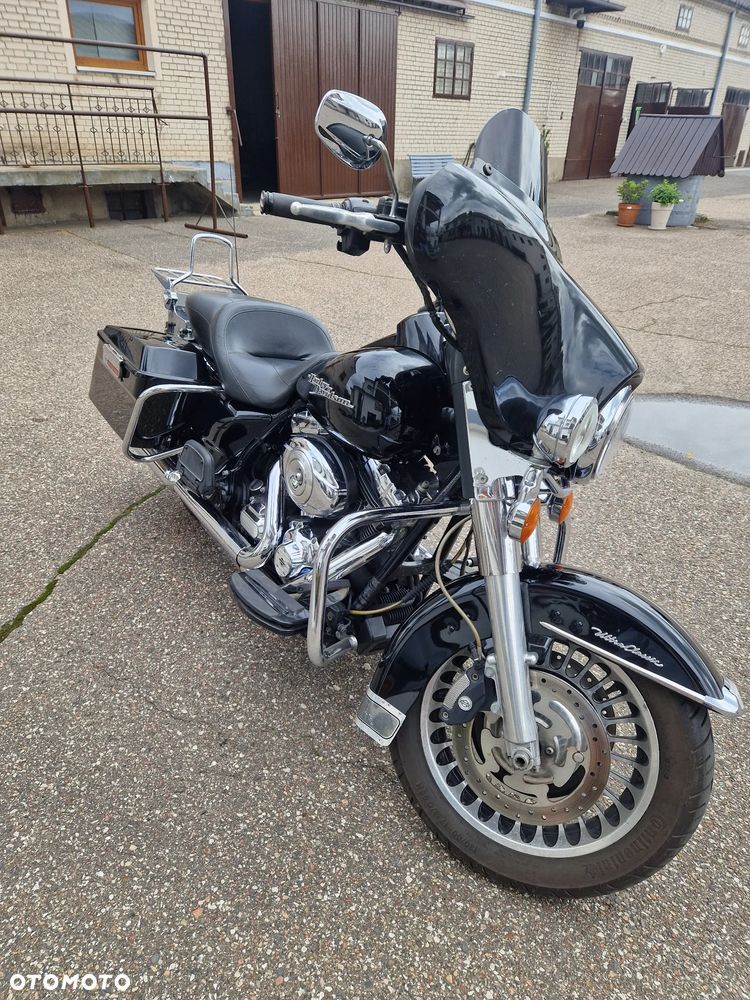 Harley-Davidson FLHT Electra Glide Standard - 4