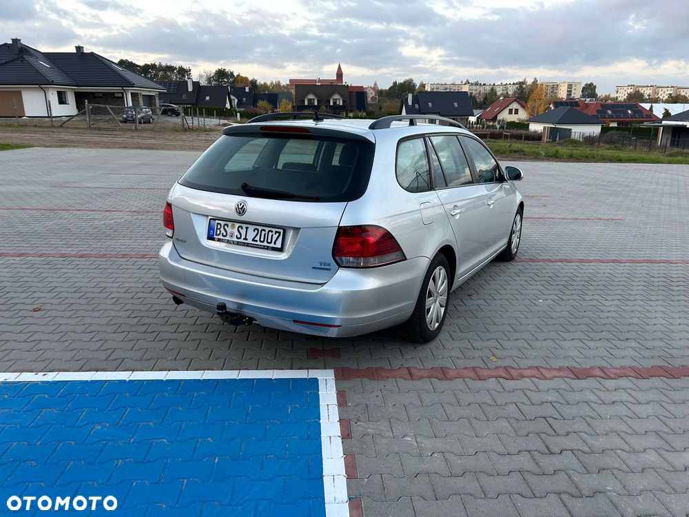 Volkswagen Golf - 17
