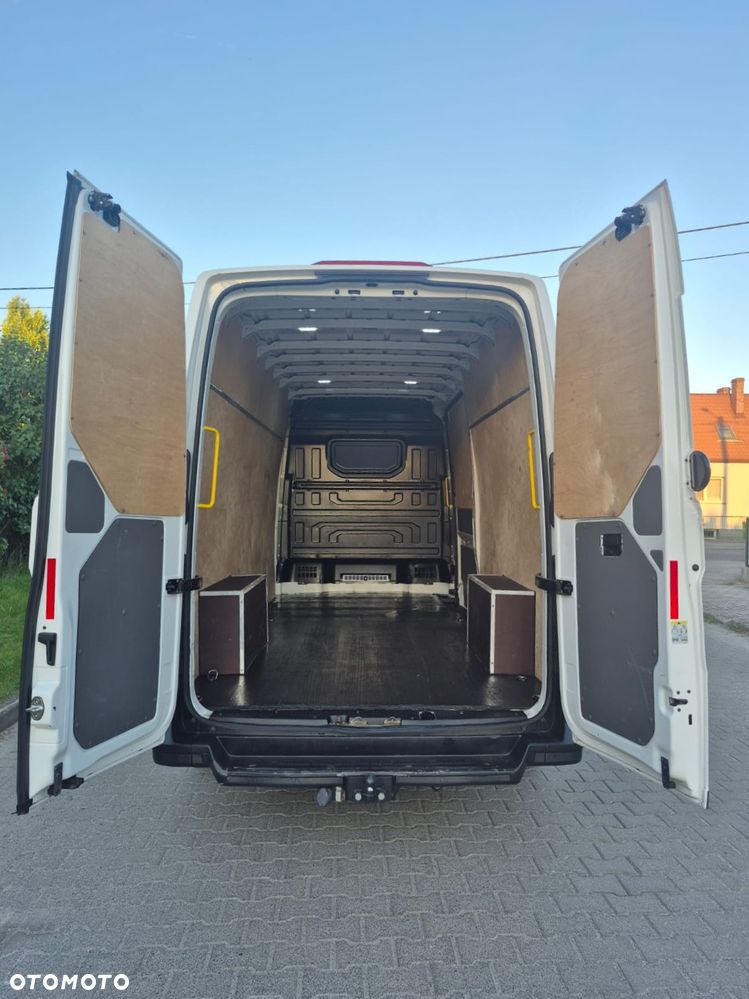 Volkswagen CRAFTER - 17