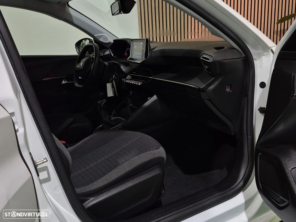 Peugeot 208 1.2 PureTech Active - 11