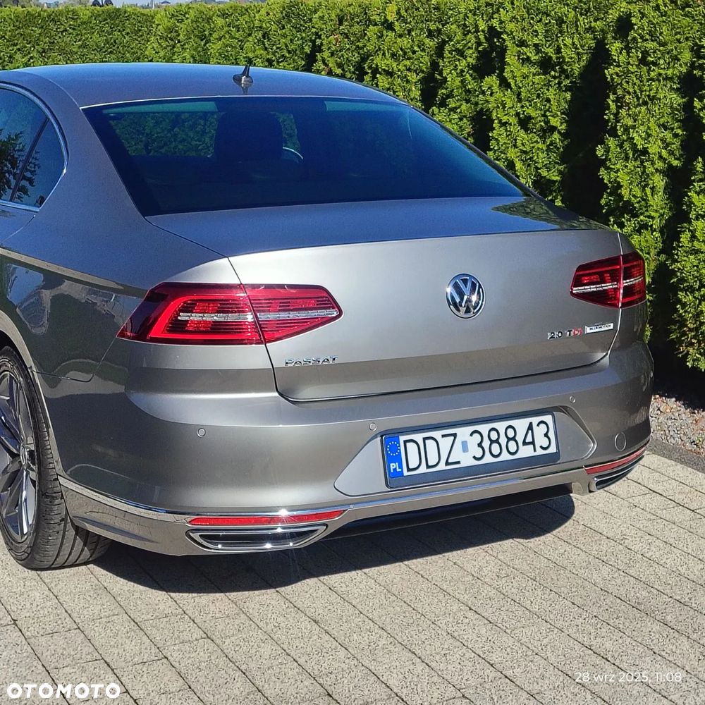 Volkswagen Passat - 7