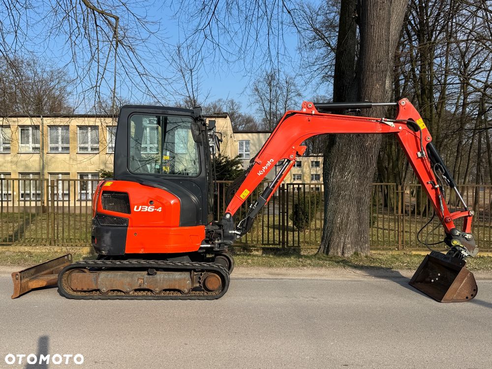 Kubota Minikoparka U36-4 - 2