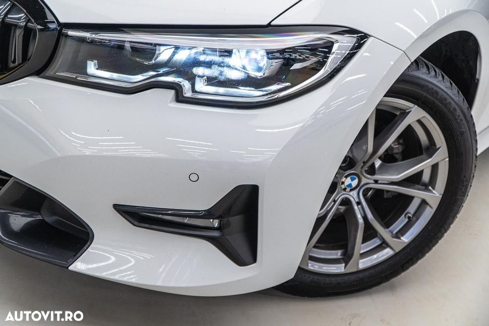 BMW Seria 3 316d Aut. Sport Line - 35