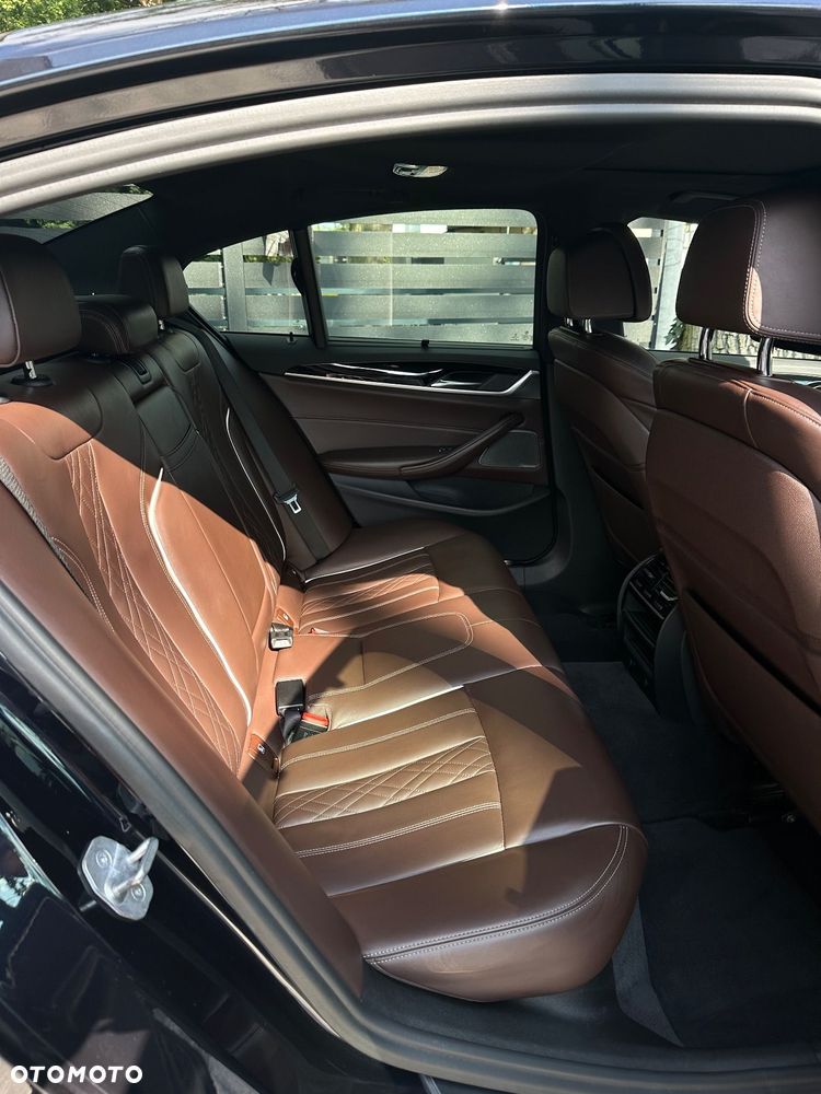 BMW Seria 5 530d xDrive M Sport sport - 4