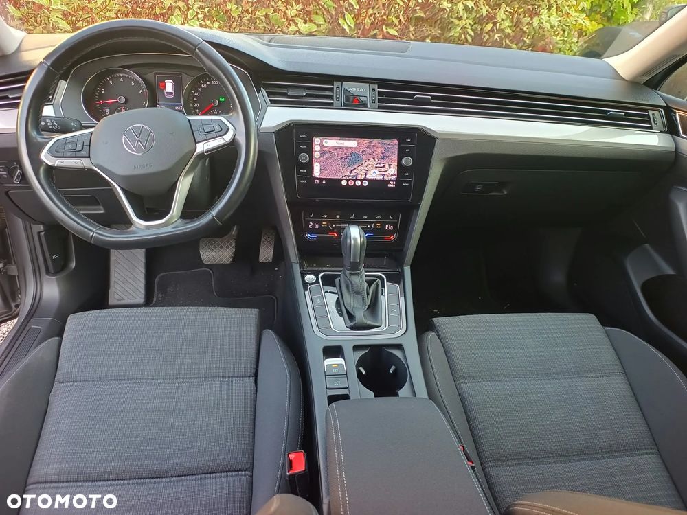 Volkswagen Passat - 26