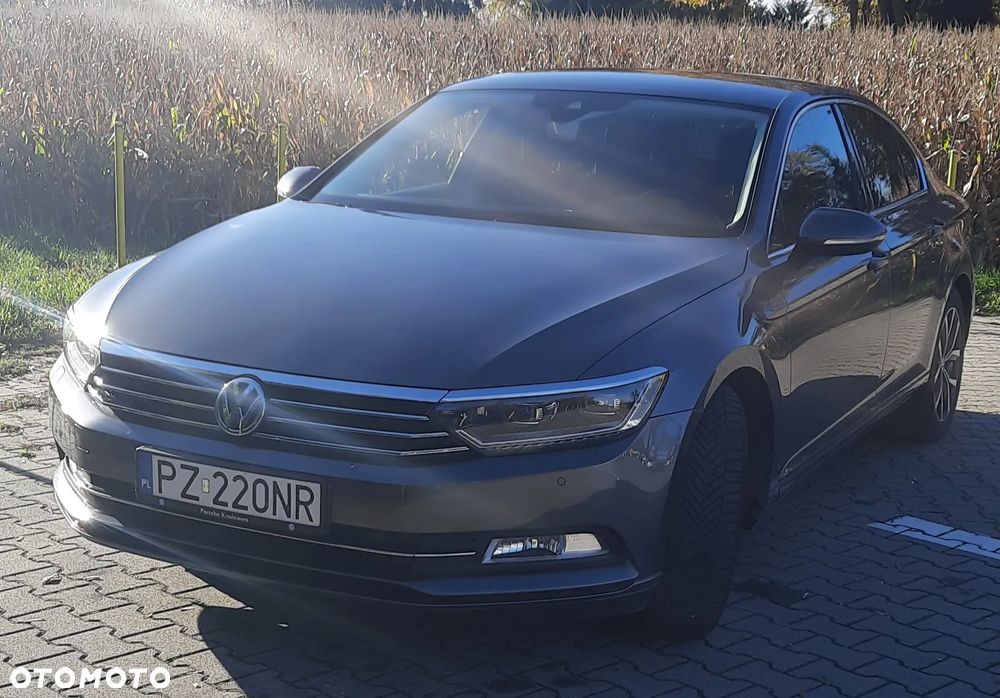Volkswagen Passat - 5