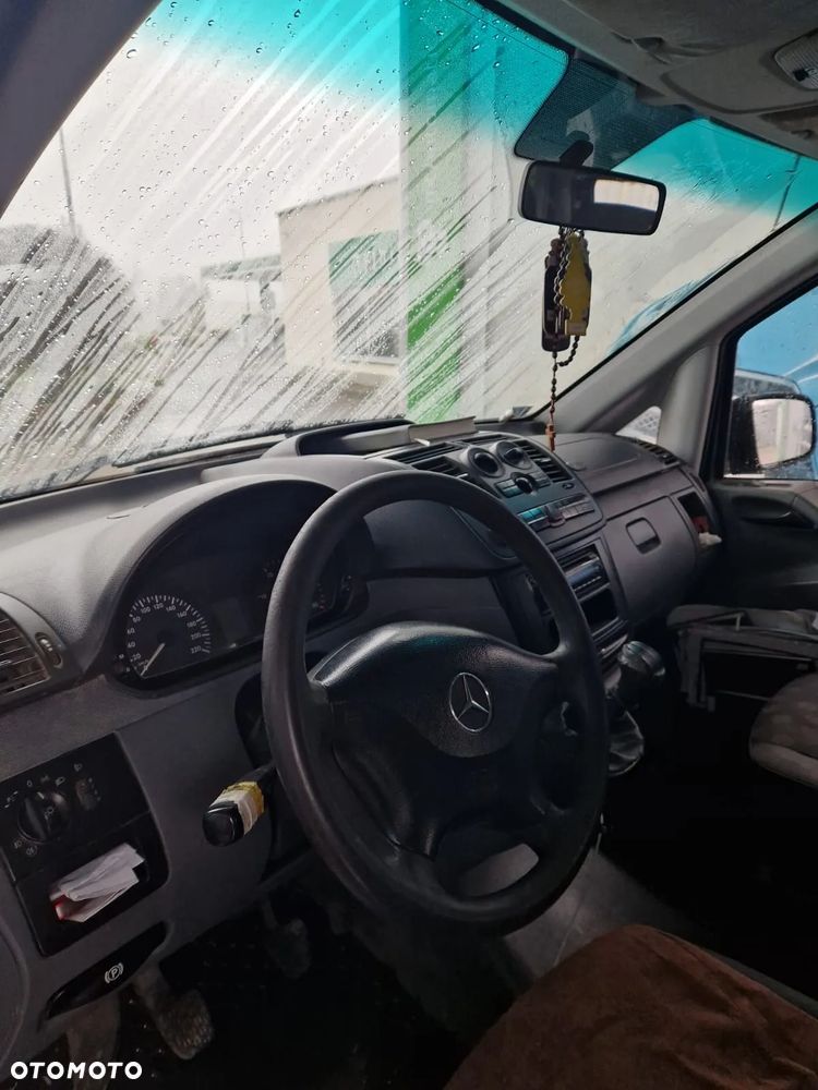 Mercedes-Benz Vito - 2