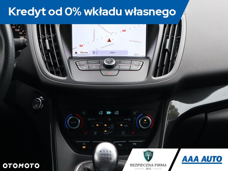 Ford Kuga - 13