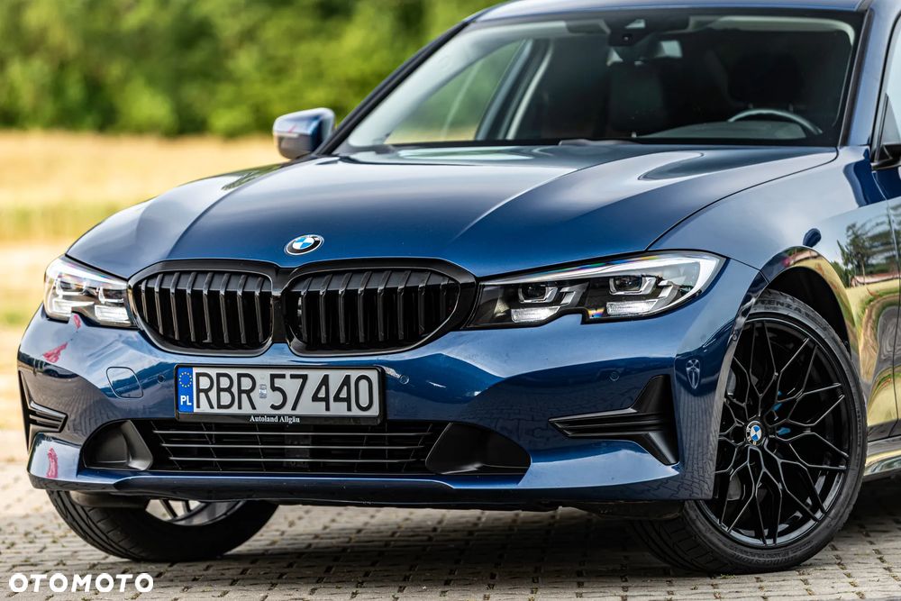 BMW Seria 3 320d xDrive Sport Line Shadow - 5