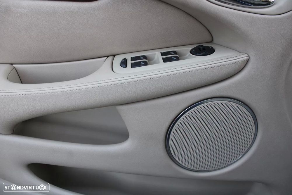 Jaguar X-Type - 10