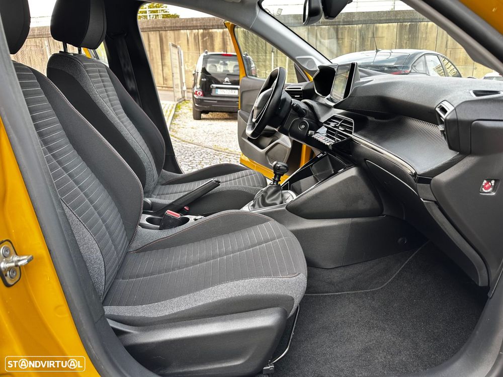 Peugeot 208 1.2 PureTech Active Pack - 12