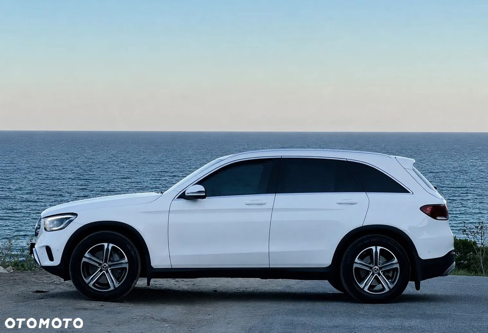 Mercedes-Benz GLC - 4
