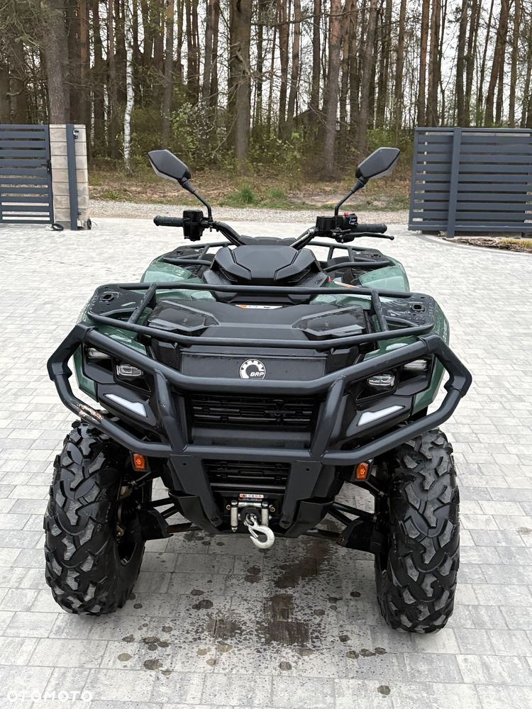 Can-Am Outlander - 1