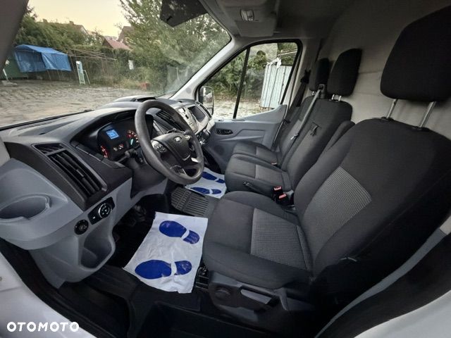 Ford TRANSIT - 11