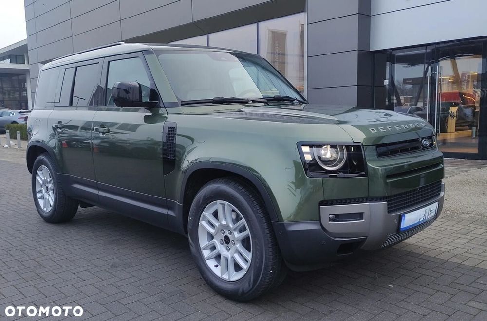 Land Rover Defender - 13