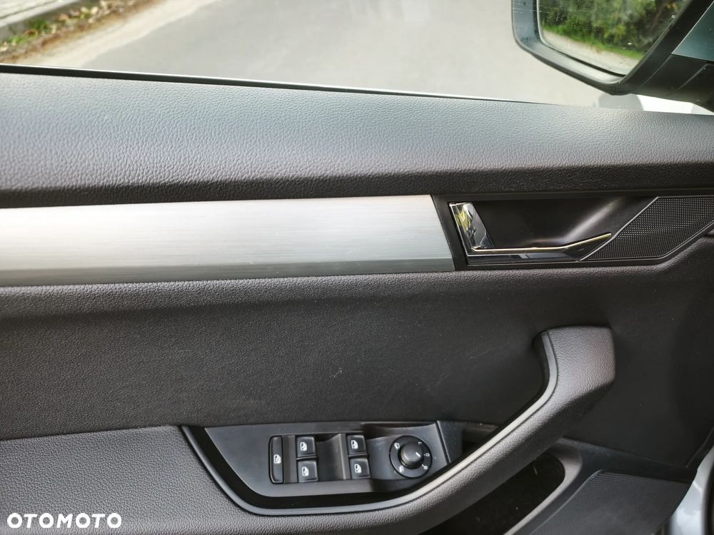 Skoda Superb - 16