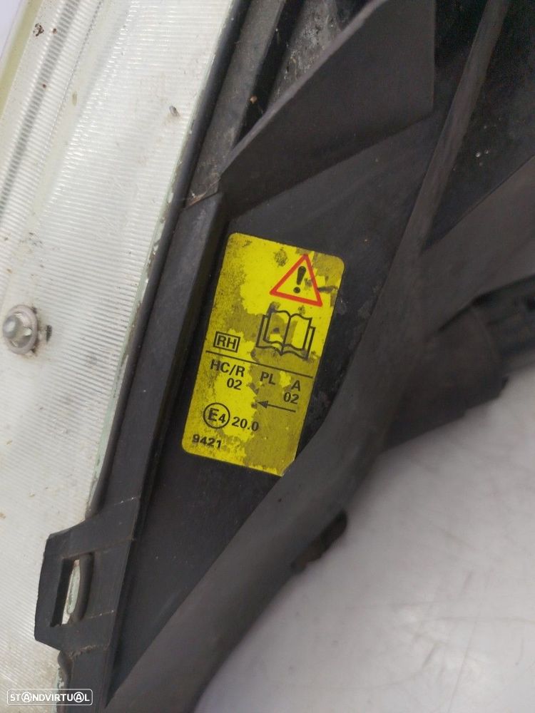 Farol/ Otica Dianteiro Dto Ford Focus I Carrinha (Dnw) - 3