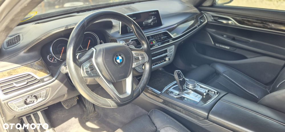 BMW Seria 7 750Li xDrive Edition Exclusive - 11