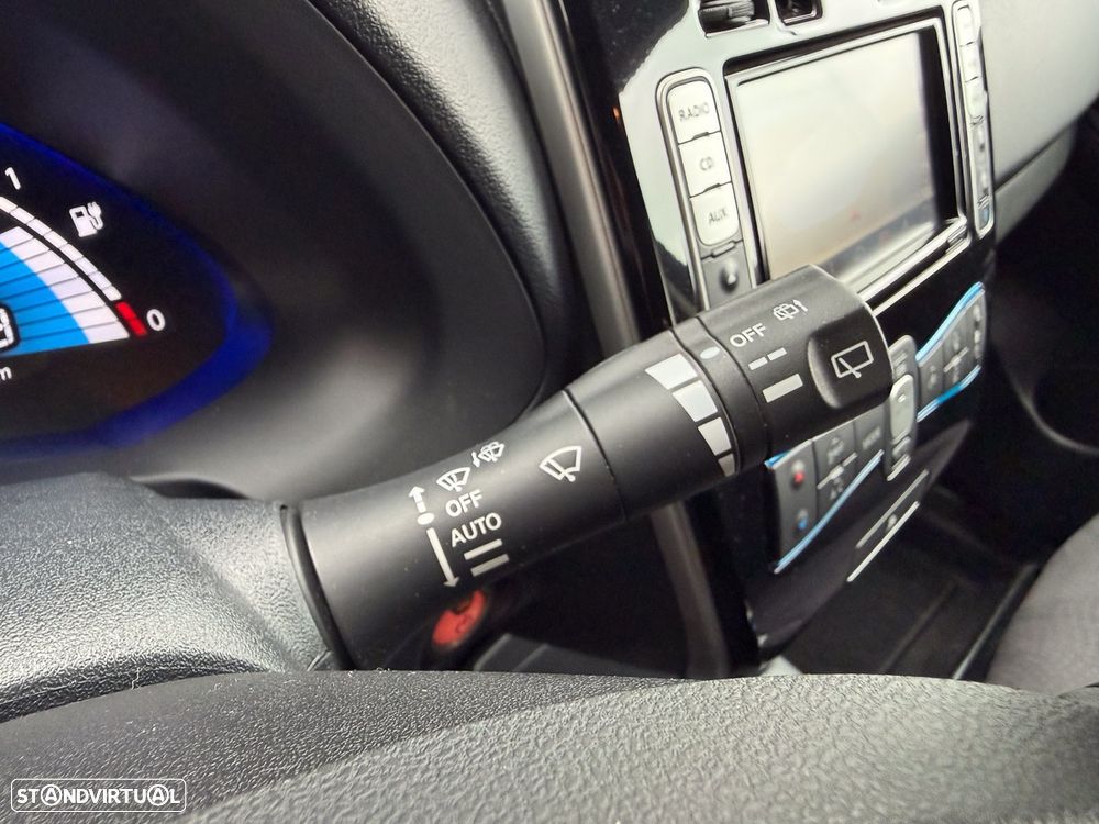 Nissan Leaf 24 kWh (c/ Bateria) Tekna - 23