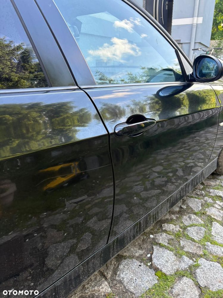 BMW Seria 3 318d - 4