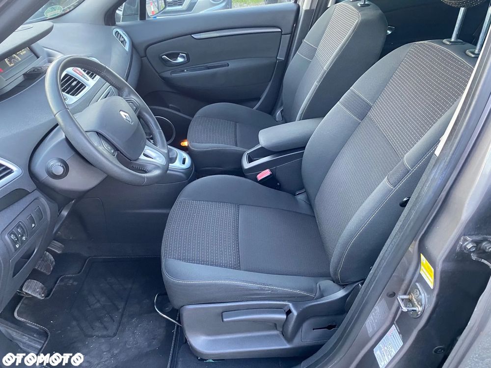 Renault Scenic 1.6 16V 110 Dynamique - 18
