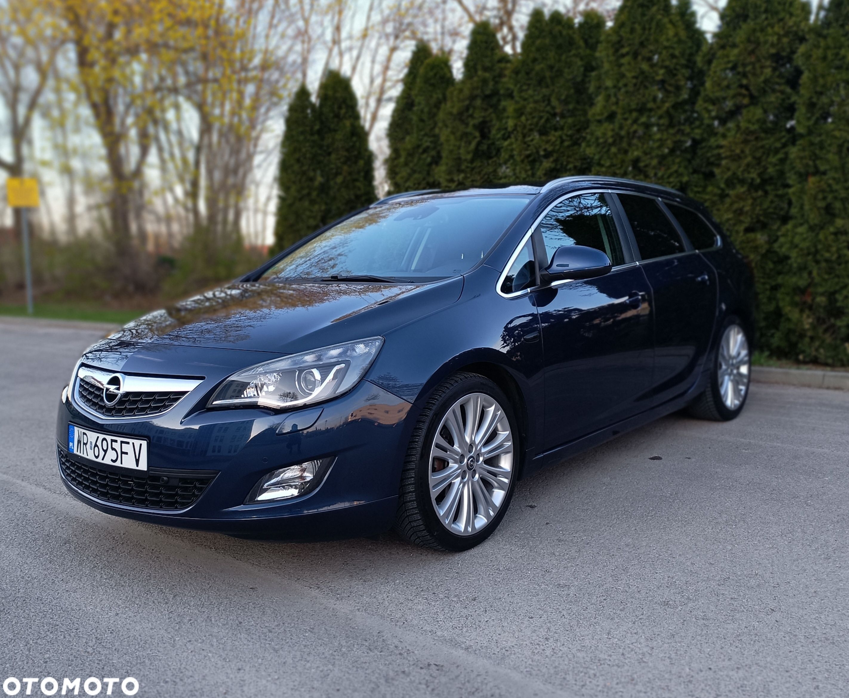 Opel Astra IV 1.4 T Sport - 1