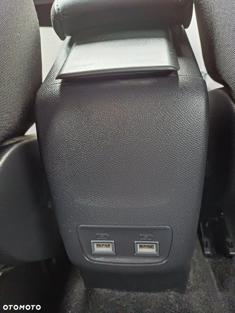 Peugeot 2008 1.2 PureTech Allure Pack S&S EAT8 - 20