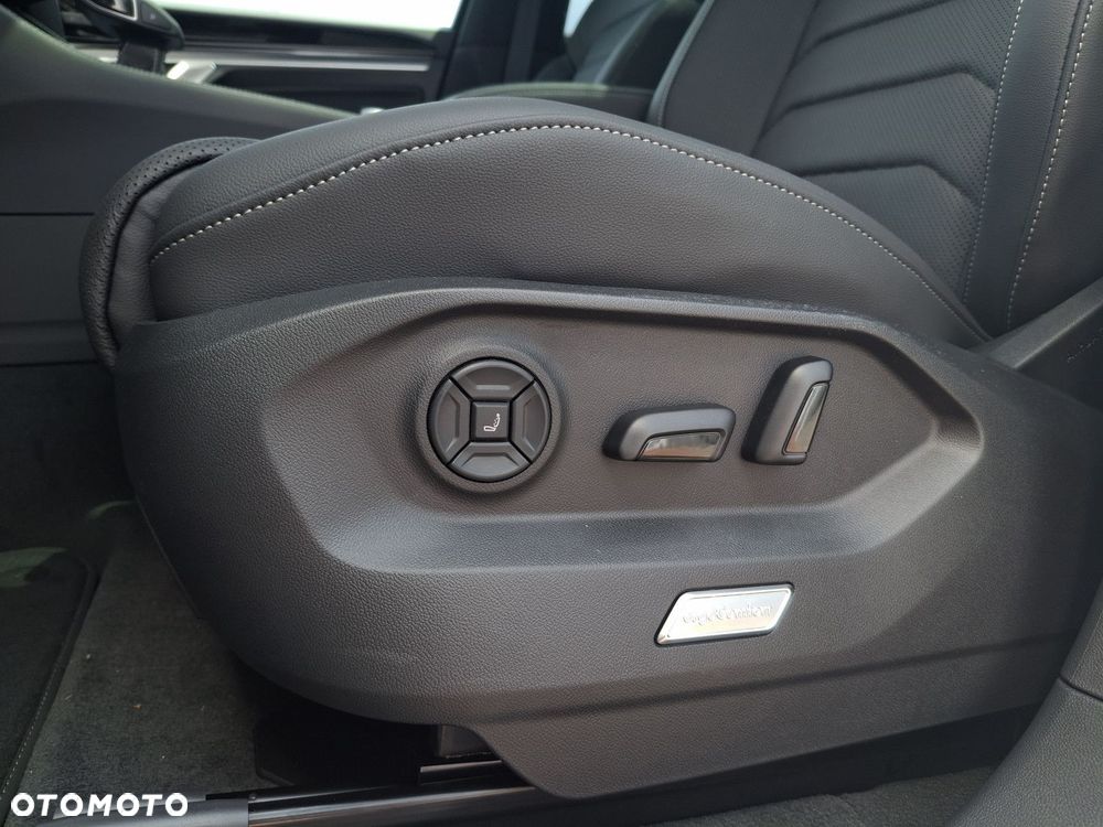Volkswagen Touareg 3.0 V6 TDI 4Motion R-Line - 15