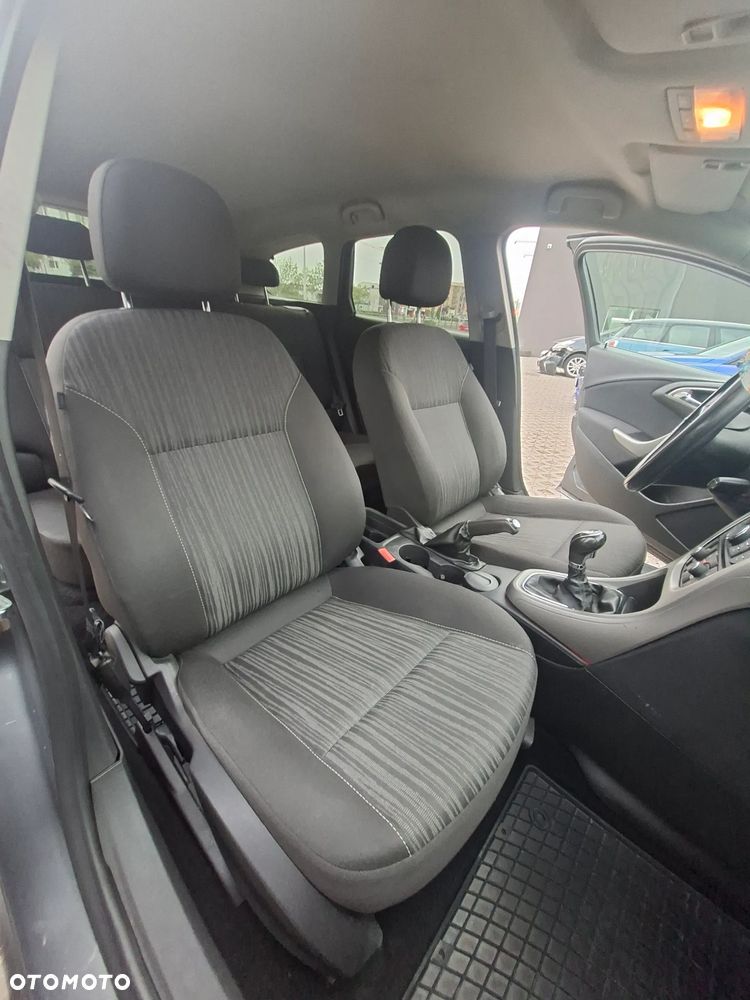 Opel Astra - 14
