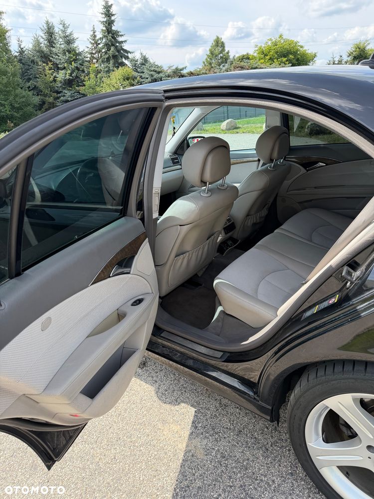 Mercedes-Benz Klasa E 320 CDI 4-Matic Avantgarde - 9