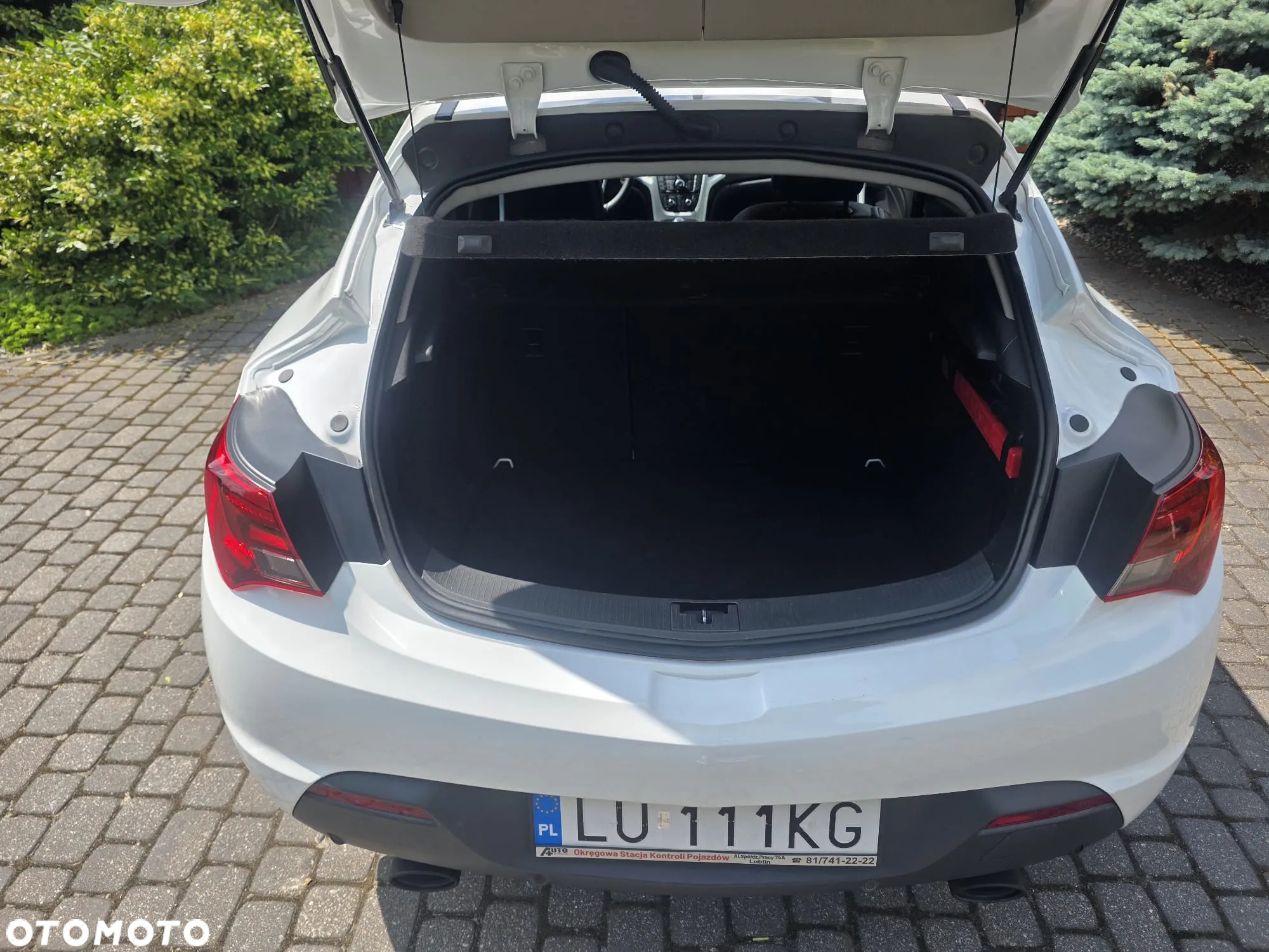 Opel Astra GTC 1.4 Turbo Innovation - 11