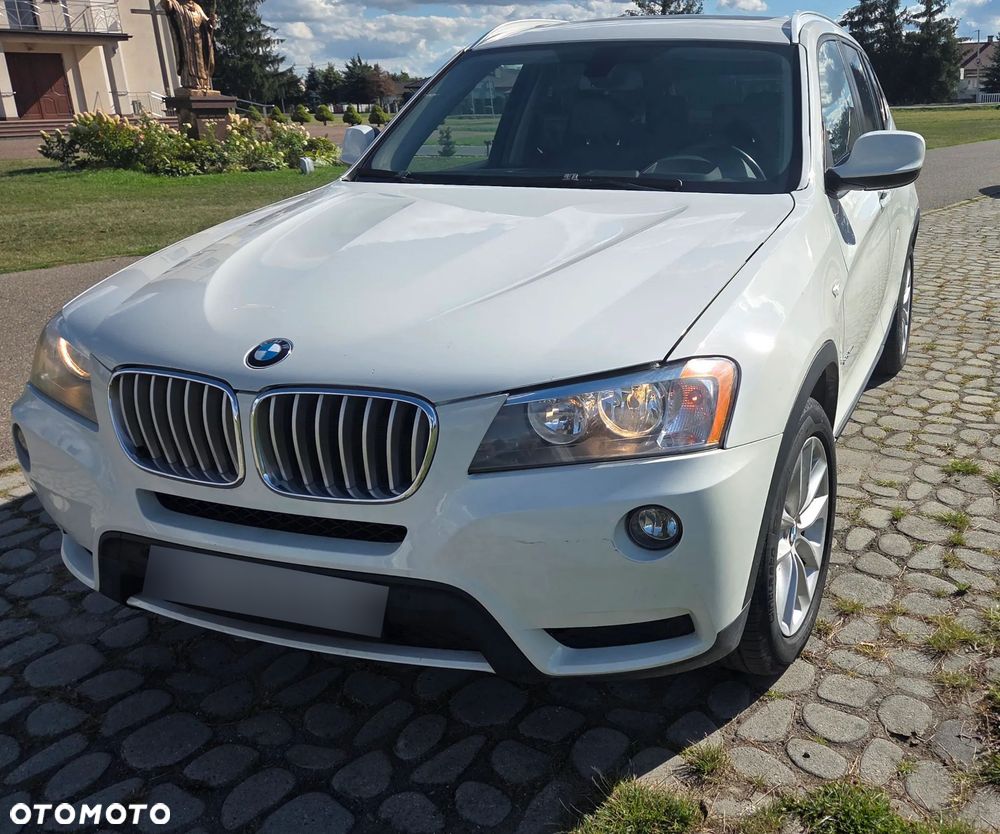 BMW X3 28i xDrive - 4