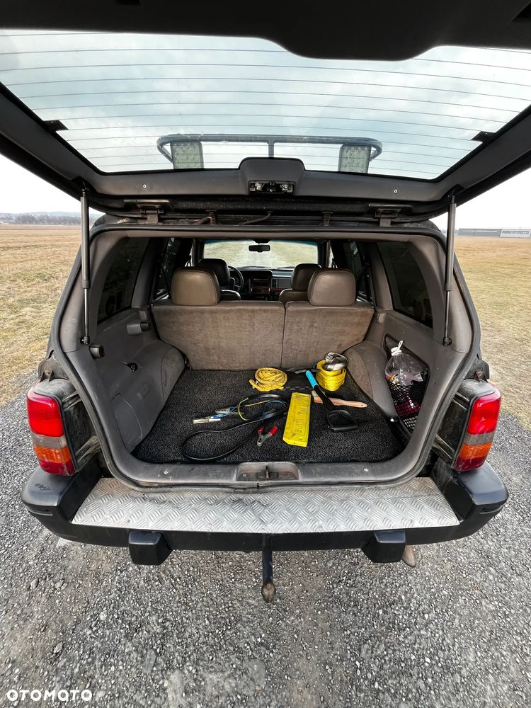 Jeep Grand Cherokee 4.0 Limited - 9