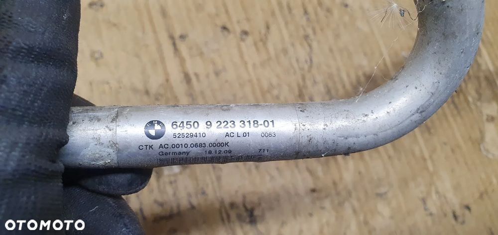Rurka przewód klimatyzacji BMW 3 E90 E91 9223318 - 7