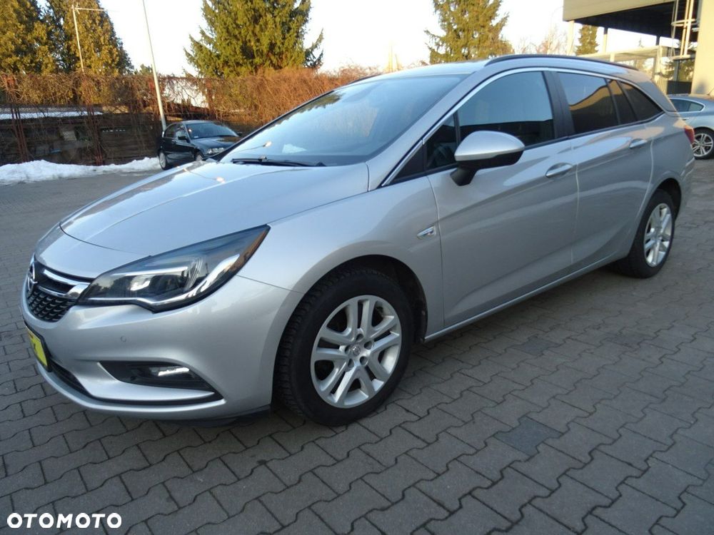 Opel Astra 1.4 T Enjoy - 15