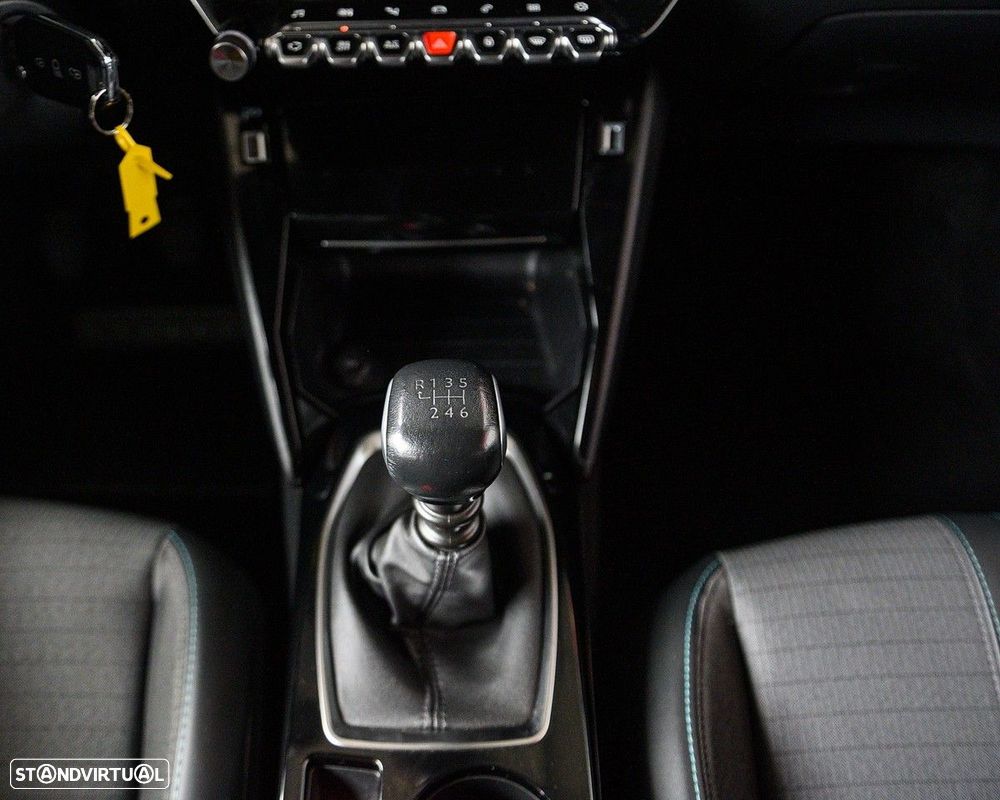 Peugeot 2008 1.2 PureTech Allure Pack - 56