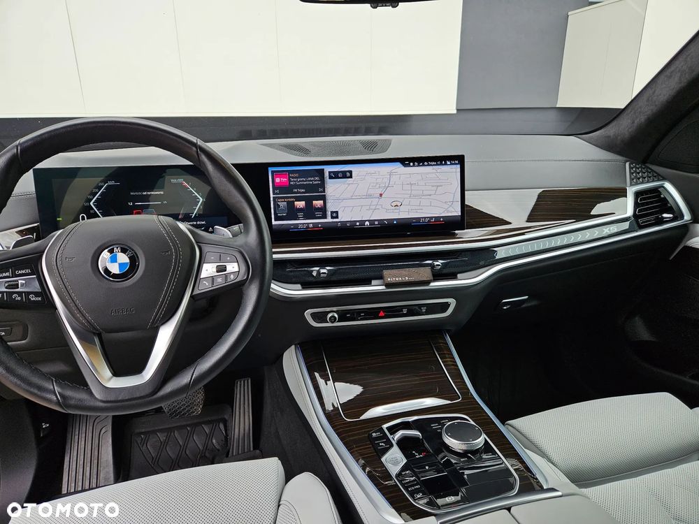 BMW X5 xDrive40i mHEV Individual Edition sport - 11