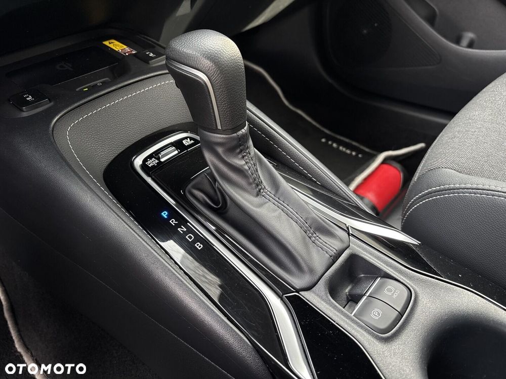 Toyota Corolla 1.8 Hybrid Style - 19