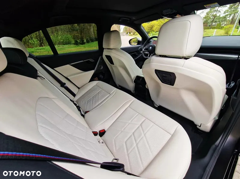 BMW Seria 5 530e M Sport sport - 24