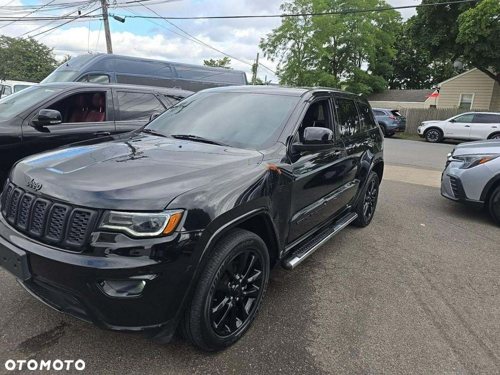 Jeep Grand Cherokee 2020 photo 2