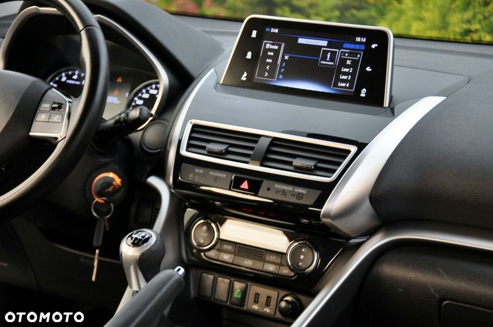 Mitsubishi Eclipse Cross - 26