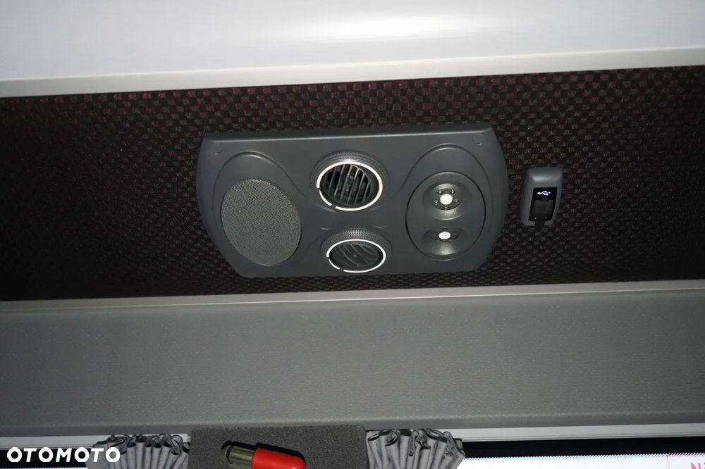 Iveco DAILY / 50C18 / KLIMA / 66tys. km !!! / HI -MATIC / SPROWADZONY - 32