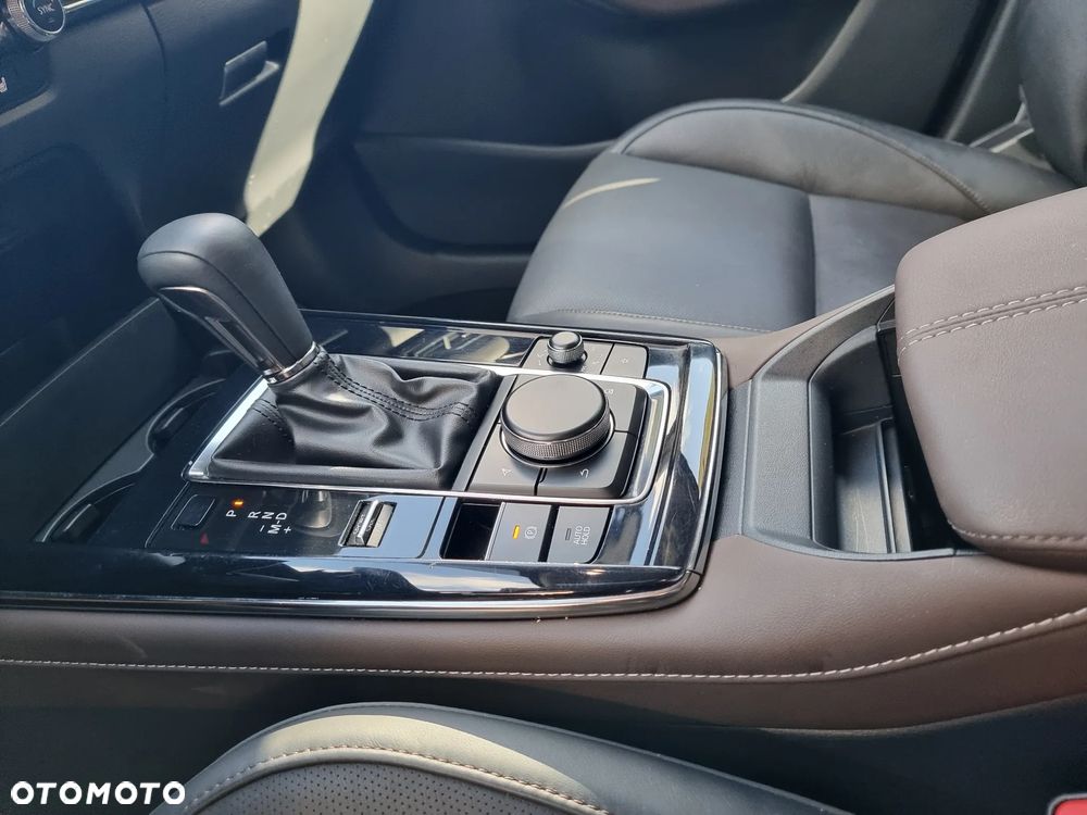 Mazda CX-30 2.0 mHEV Hikari 2WD - 12