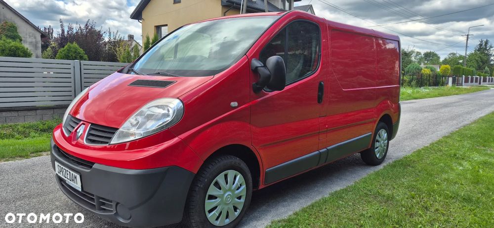 Renault TRAFIC - 12