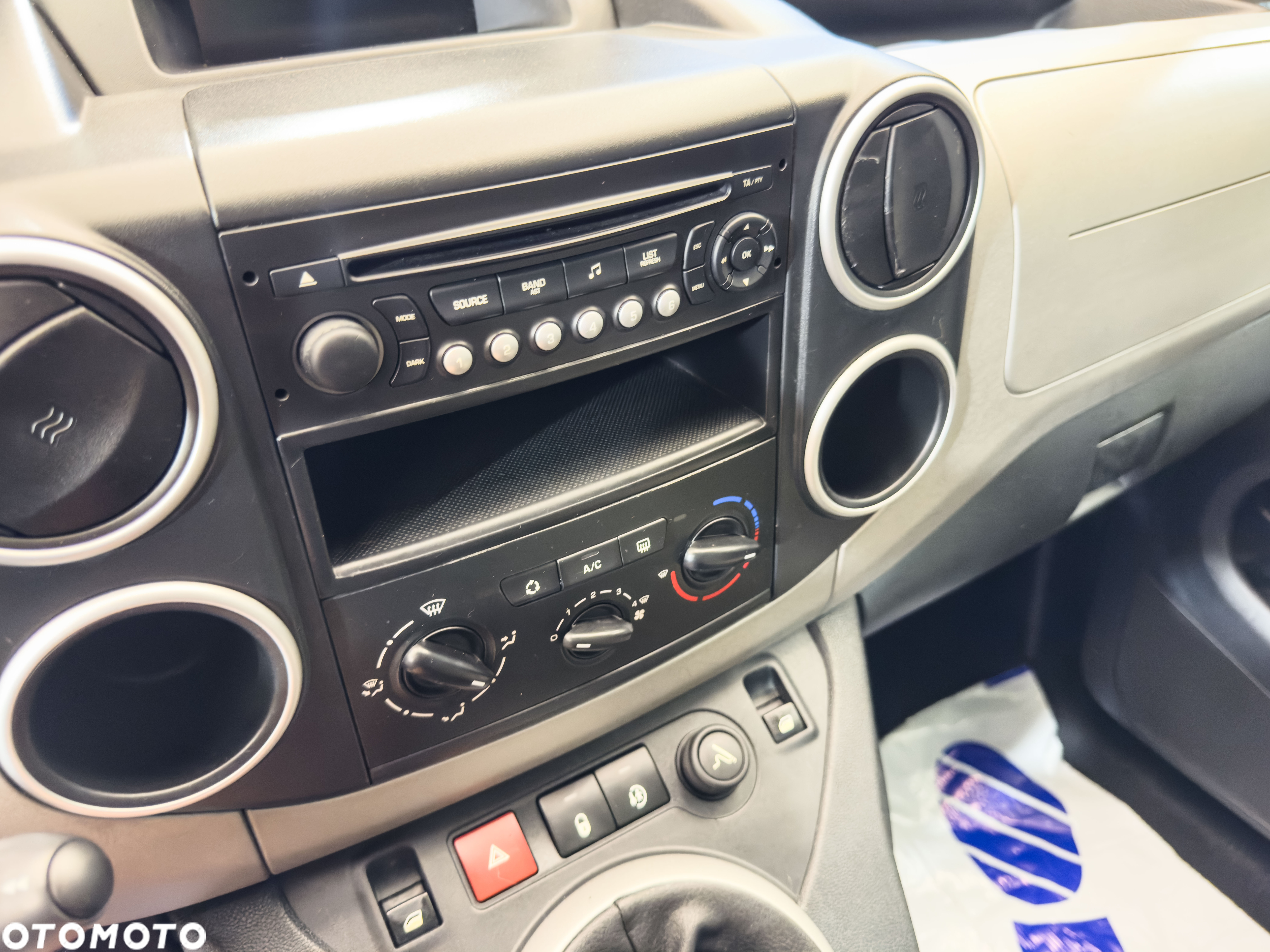 Citroën Berlingo 1.6 HDi 90 FAP CoolTech - 27