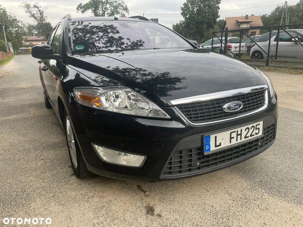 Ford Mondeo 1.6 Ghia - 8