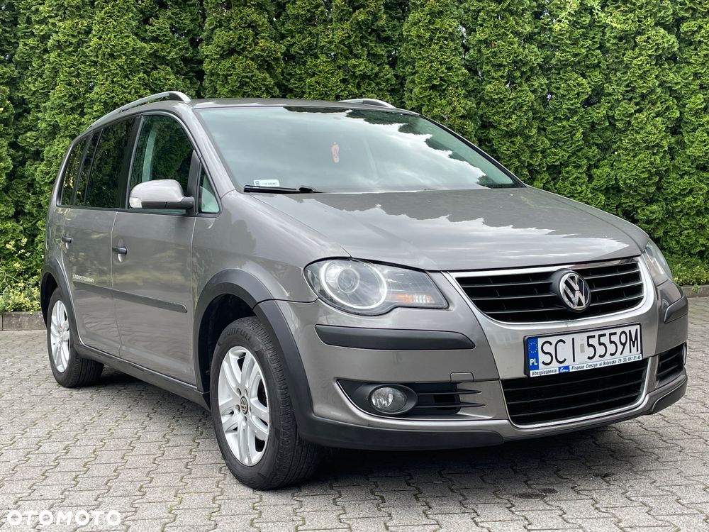 Volkswagen Touran 1.4 TSI Cross - 4