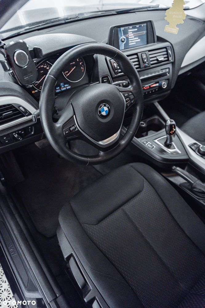 BMW Seria 1 116i - 11