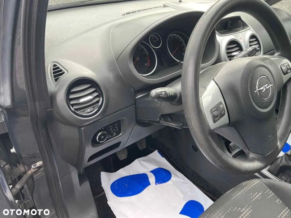 Opel Corsa - 15