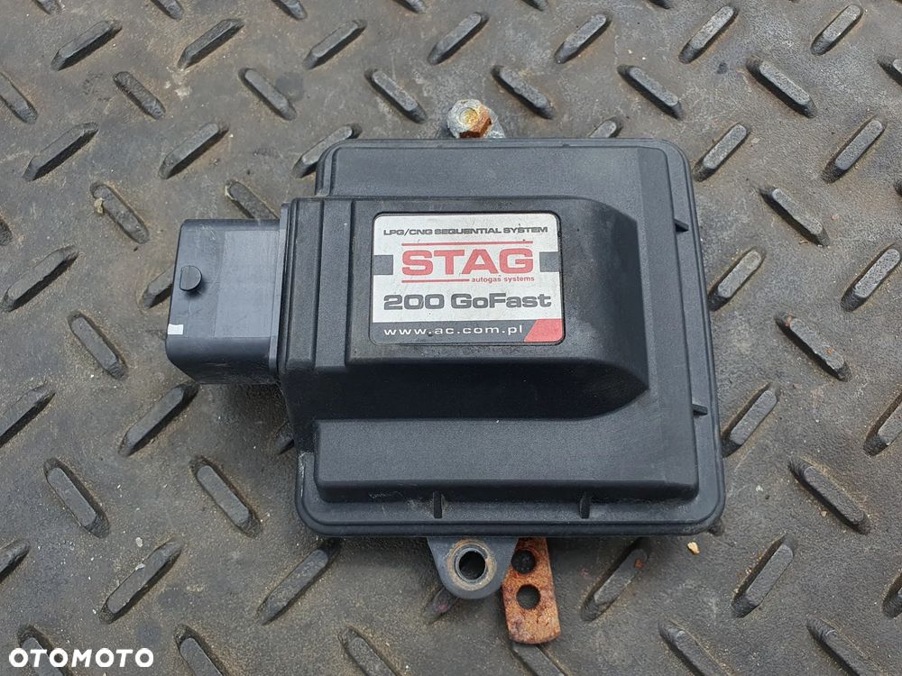 KOMPUTER STEROWNIK LPG GAZU 67R-017009 110R-007010 STAG 200 GOFAST POSIADAM 3 SZT - 1